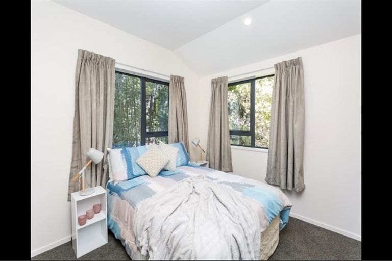 Photo of property in 80h Shakespeare Road, Waltham, Christchurch, 8023