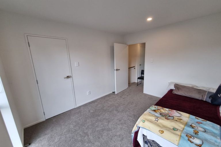 Photo of property in 53 Morihana Close, Glen Eden, Auckland, 0602