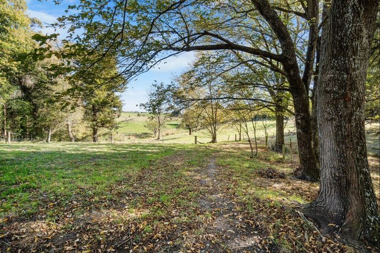 Photo of property in 47 Rowallan Road, Coalgate, Darfield, 7571