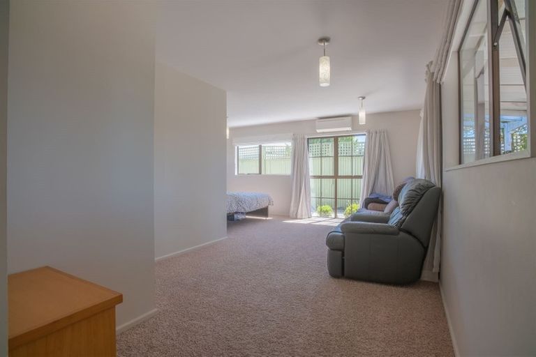 Photo of property in 2/67 Geraldine Street, Edgeware, Christchurch, 8013