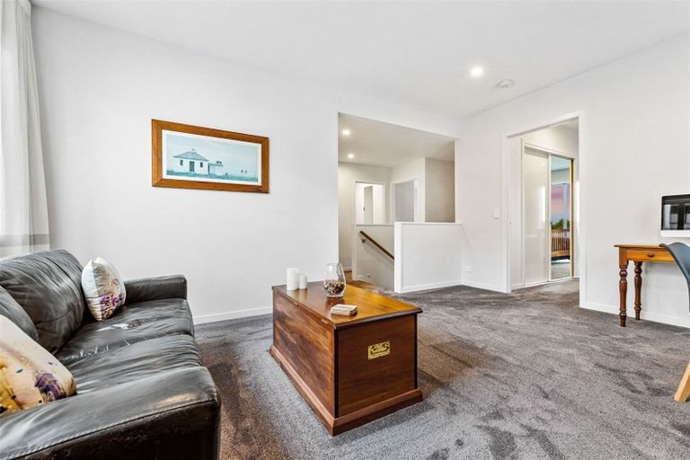 Photo of property in 6 Catalina Bay Drive, Hobsonville, Auckland, 0616