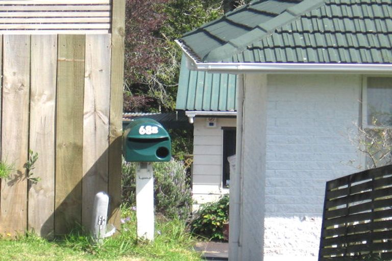 Photo of property in 2/68 Roseberry Avenue, Birkenhead, Auckland, 0626