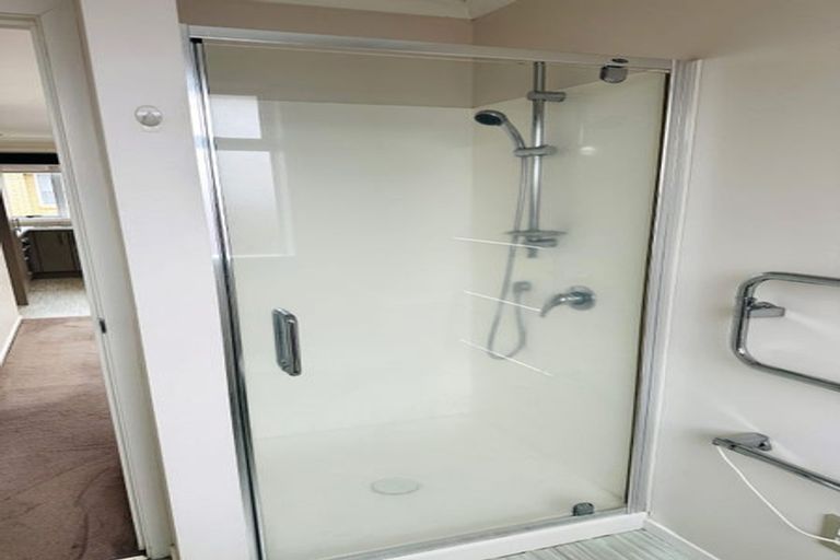 Photo of property in 8a Pitt Street, Frankton, Hamilton, 3204