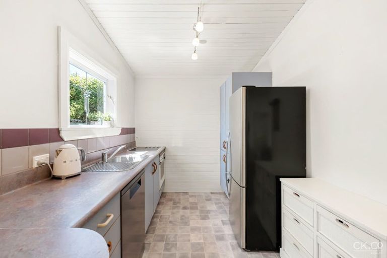 Photo of property in 388 Fergusson Drive, Heretaunga, Upper Hutt, 5018