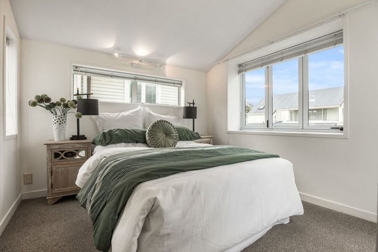 Photo of property in 20 Buchanan Street, Devonport, Auckland, 0624