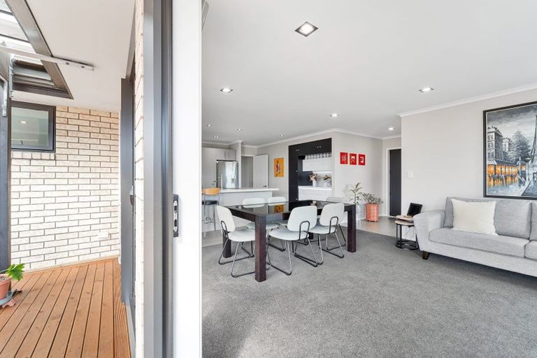 Photo of property in 19 Barwick Place, Stanmore Bay, Whangaparaoa, 0932