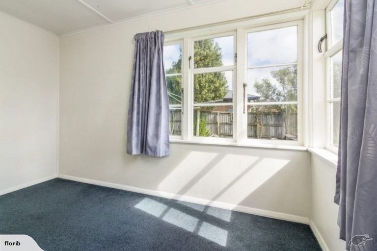 Photo of property in 27 Holland Street, Avonside, Christchurch, 8061