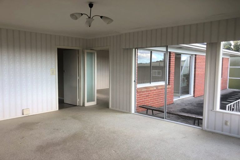 Photo of property in 6 Nigel Road, Browns Bay, Auckland, 0630