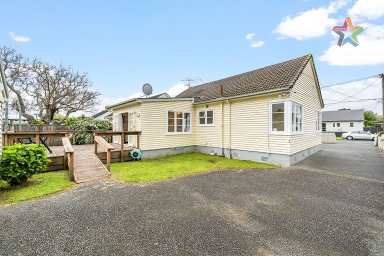 Photo of property in 12 Rumgay Street, Fairfield, Lower Hutt, 5011