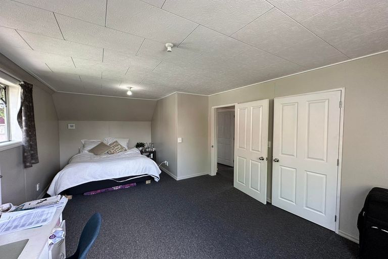 Photo of property in 35 Clyde Street, North Dunedin, Dunedin, 9016