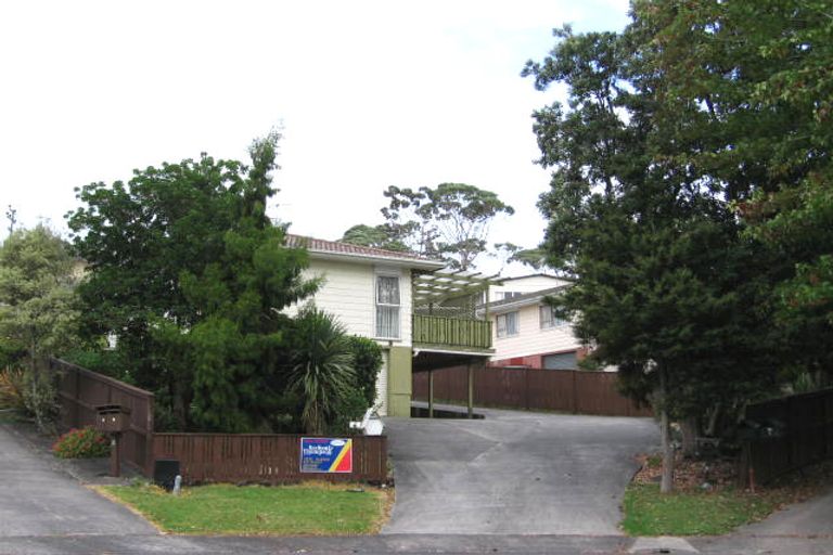 Photo of property in 6 Osmond Court, Sunnyvale, Auckland, 0612