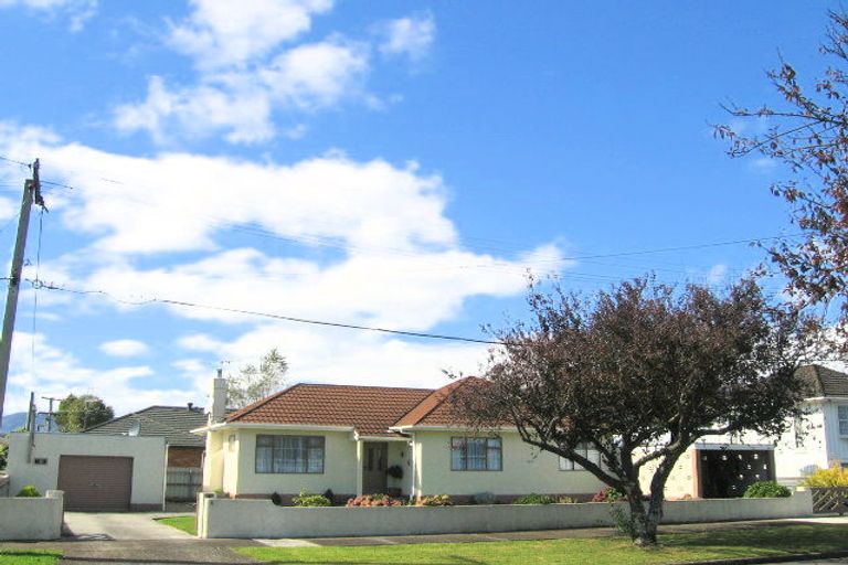 Photo of property in 4 Willow Grove, Ebdentown, Upper Hutt, 5018