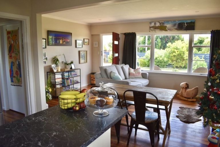 Photo of property in 16 Lemon Street, Otaki, 5512