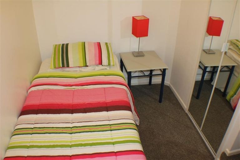 Photo of property in Terrace Garden Apartments, 12a/120 The Terrace, Wellington Central, Wellington, 6011