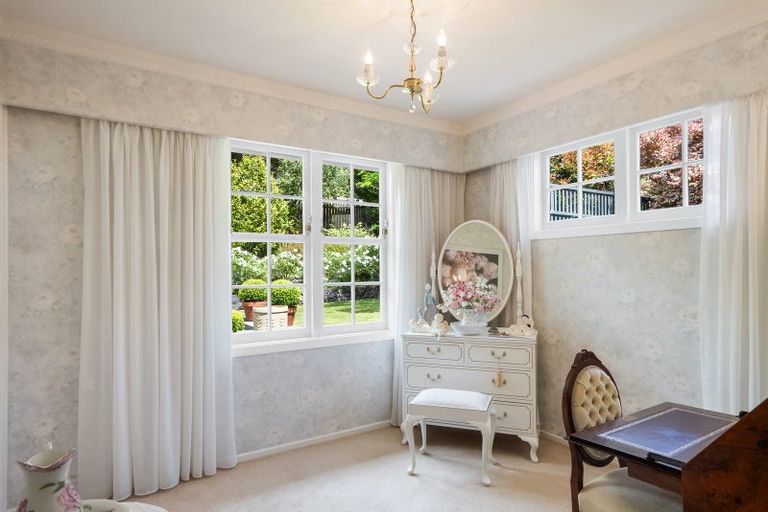 Photo of property in 61 Sunbrae Drive, Silverstream, Upper Hutt, 5019