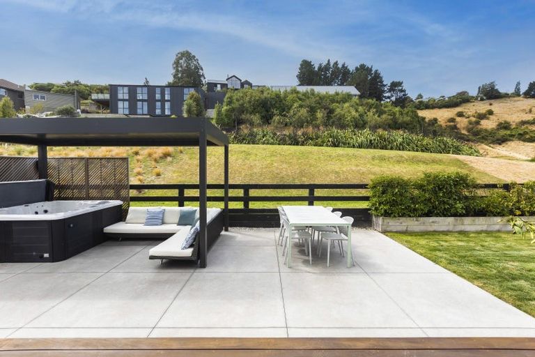 Photo of property in 27 Long Acre Drive, Cracroft, Christchurch, 8022