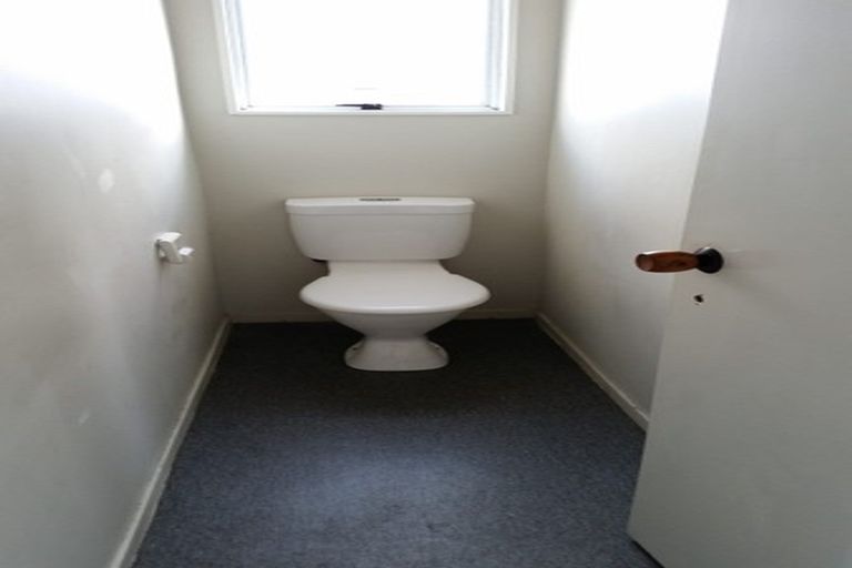 Photo of property in 1/23 Penion Drive, Flat Bush, Auckland, 2023