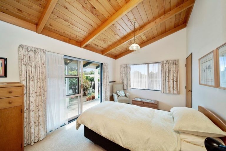 Photo of property in 1/13 Wesley Avenue, Frankleigh Park, New Plymouth, 4310