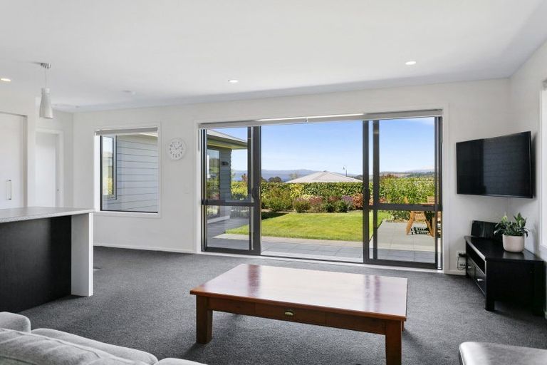 Photo of property in 9 Marabou Crescent, Nukuhau, Taupo, 3330