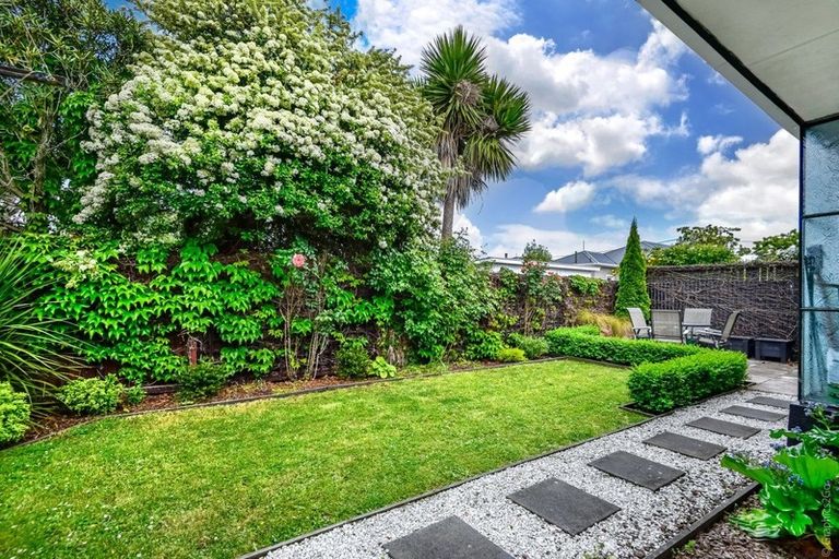 Photo of property in 2/124 Neville Street, Spreydon, Christchurch, 8024