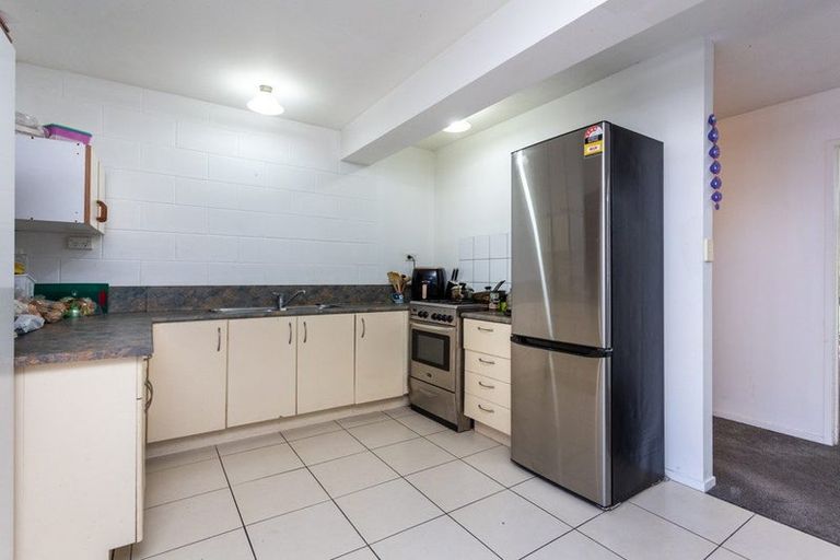 Photo of property in 24 Waikoukou Valley Road, Waimauku, 0812