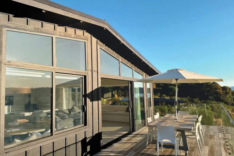 Photo of property in 30 Kittyhawk Drive, Kinloch, Taupo, 3377