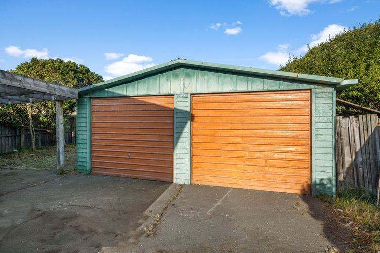 Photo of property in 45 Effingham Street, North New Brighton, Christchurch, 8083