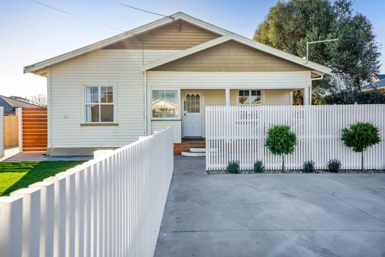 Photo of property in 44 Dorset Avenue, Westown, New Plymouth, 4310