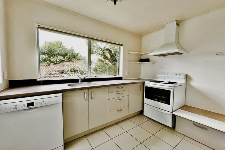 Photo of property in 21 Rame Road, Greenhithe, Auckland, 0632