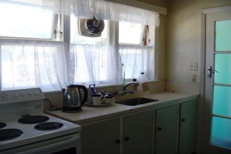 Photo of property in 79 Fraser Street, Wainuiomata, Lower Hutt, 5014