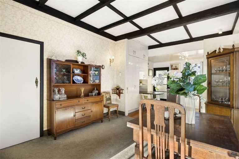 Photo of property in 69 Martin Avenue, Mount Albert, Auckland, 1025