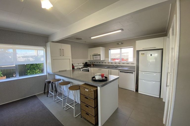 Photo of property in 38 Gold Street, Waitara, 4320