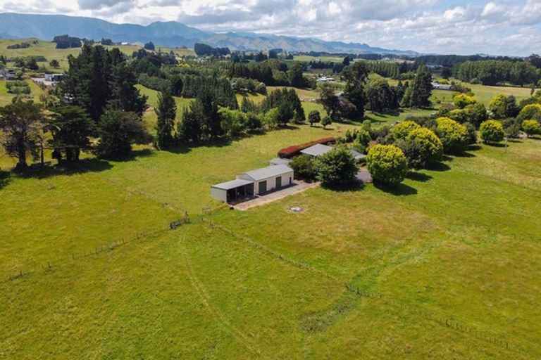 Photo of property in 109 Cole Street, Dannevirke, 4930