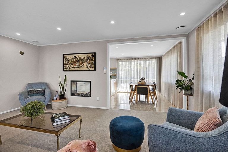 Photo of property in 93 Waihi Road, Hawera, 4610