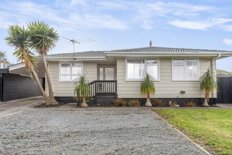 Photo of property in 9 Purata Place, Mangere Bridge, Auckland, 2022