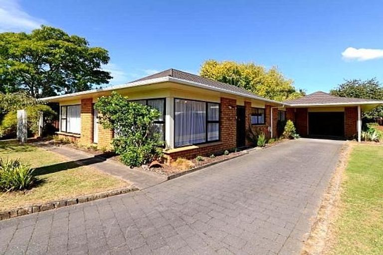 Photo of property in 26 Cooper Place, Chedworth, Hamilton, 3210