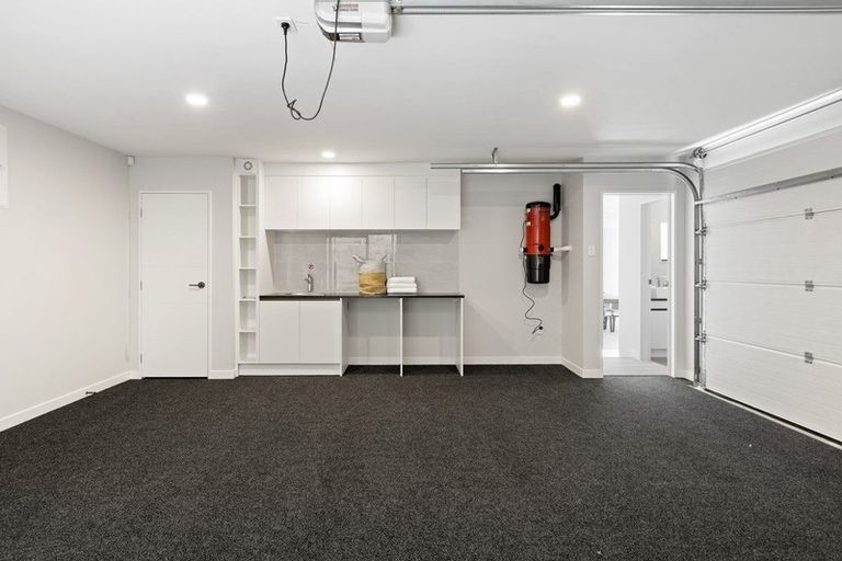 Photo of property in 28 Takurua Terrace, Orewa, 0931