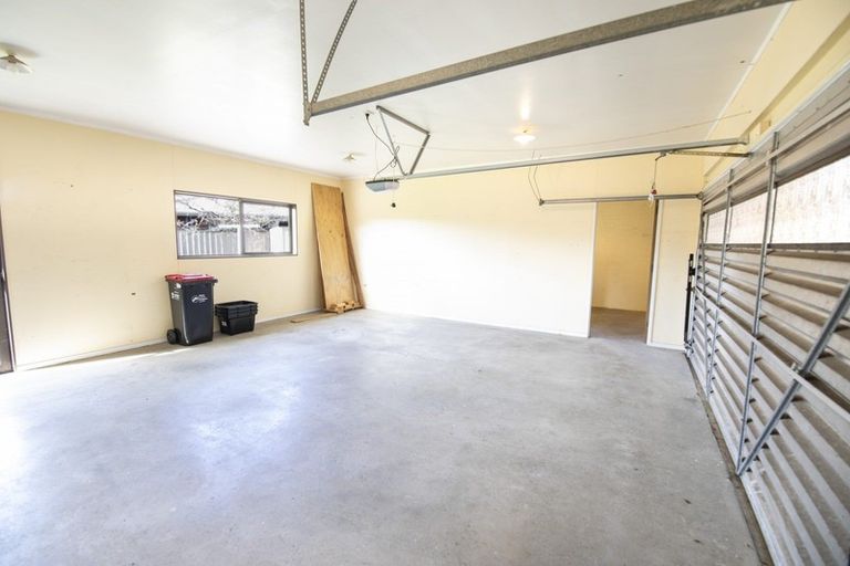 Photo of property in 341 Church Road, Greenmeadows, Napier, 4112