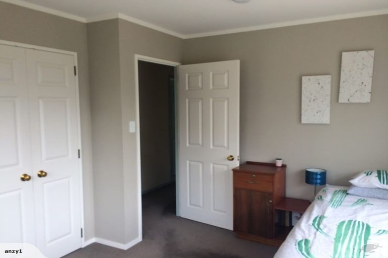 Photo of property in 18 Clearview Heights, Ranui, Auckland, 0612