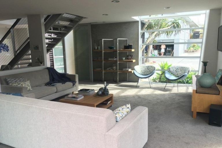 Photo of property in 147b Oceanview Road, Mount Maunganui, 3116