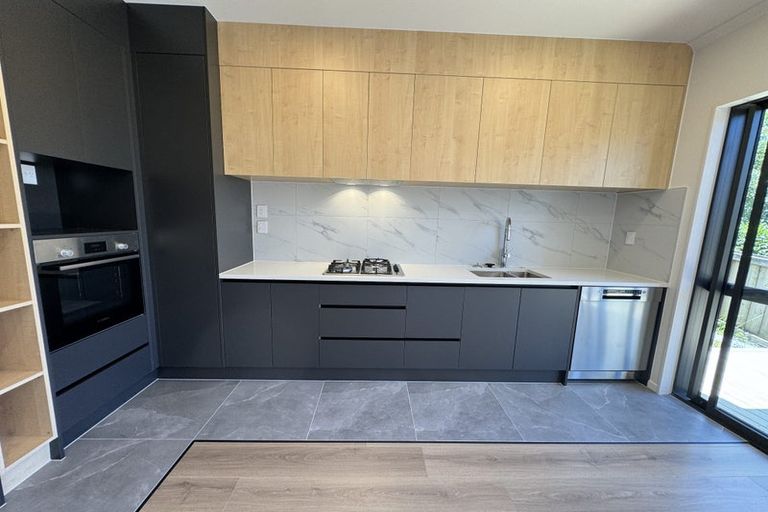 Photo of property in 22c Toru Street, Te Atatu Peninsula, Auckland, 0610