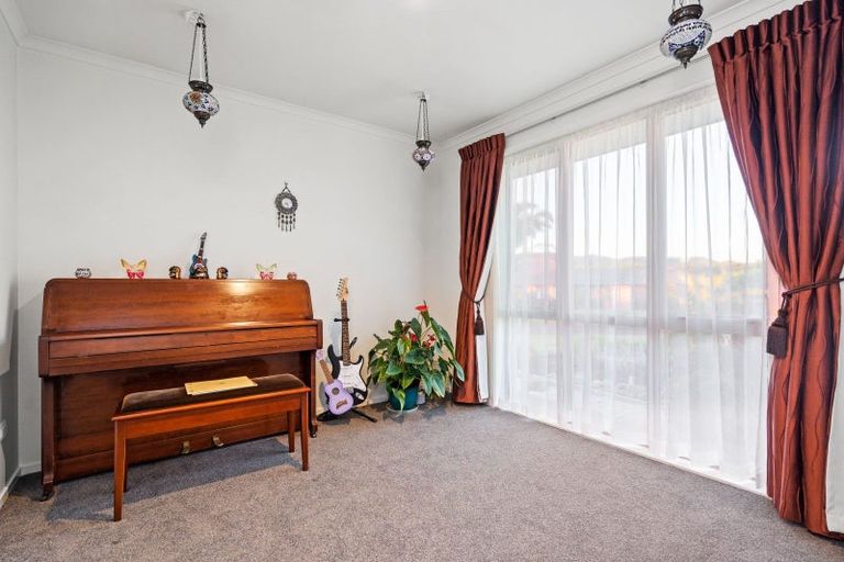 Photo of property in 10 Heritage Way, Maunu, Whangarei, 0110