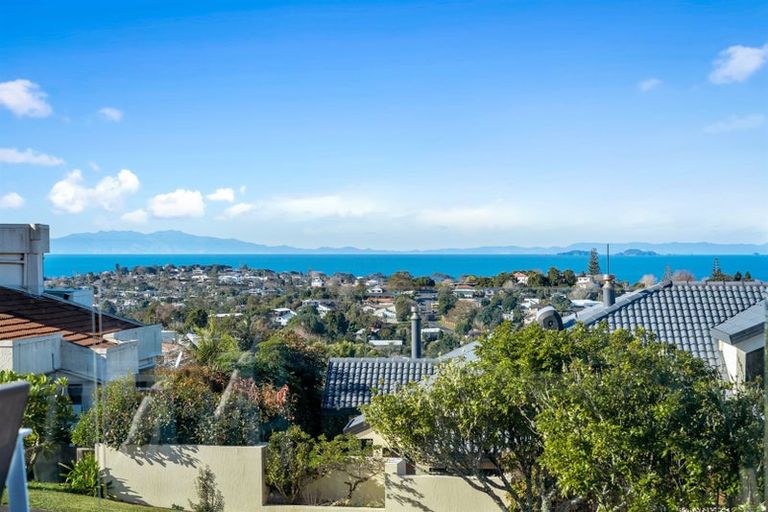 Photo of property in 6 Elsfield Place, Torbay, Auckland, 0630