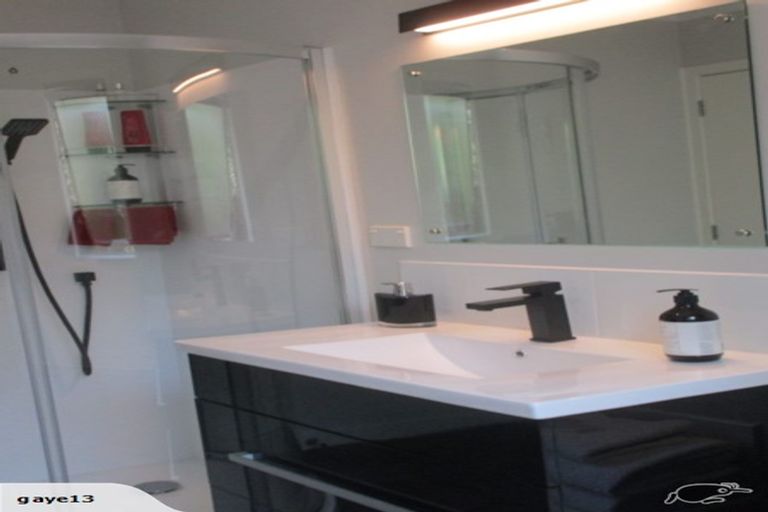 Photo of property in 11 Lithgow Drive, Otamatea, Whanganui, 4500