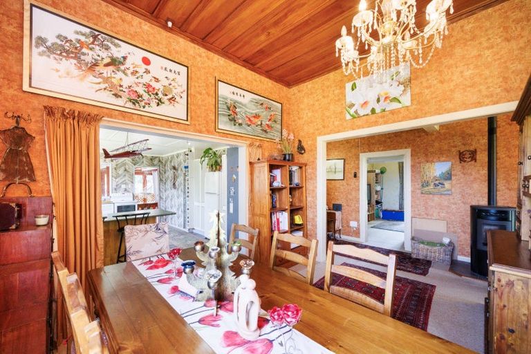 Photo of property in 23 Calico Line, Marton, 4710