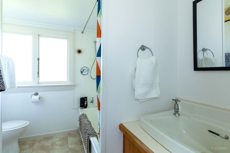 Photo of property in 26 Connolly Street, Geraldine, 7930