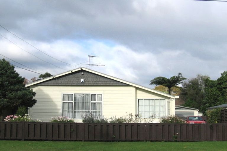 Photo of property in 34 Lincoln Avenue, Epuni, Lower Hutt, 5011
