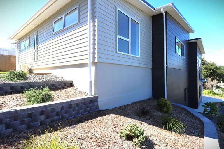 Photo of property in 29c Nathan Avenue, Paraparaumu Beach, Paraparaumu, 5032