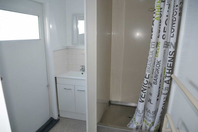 Photo of property in 93 Brockworth Place, Riccarton, Christchurch, 8011