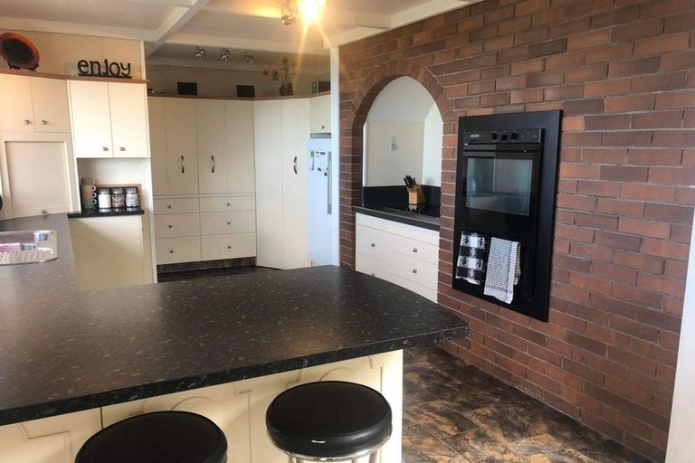 Photo of property in 26 Oakleigh Crescent, Oamaru North, Oamaru, 9400